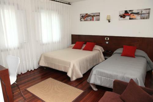Hotel Restaurante R�as