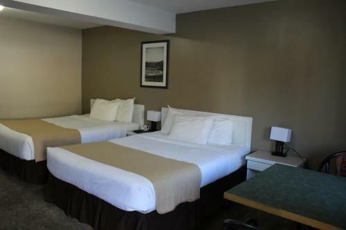 Motel Monashee Lodge