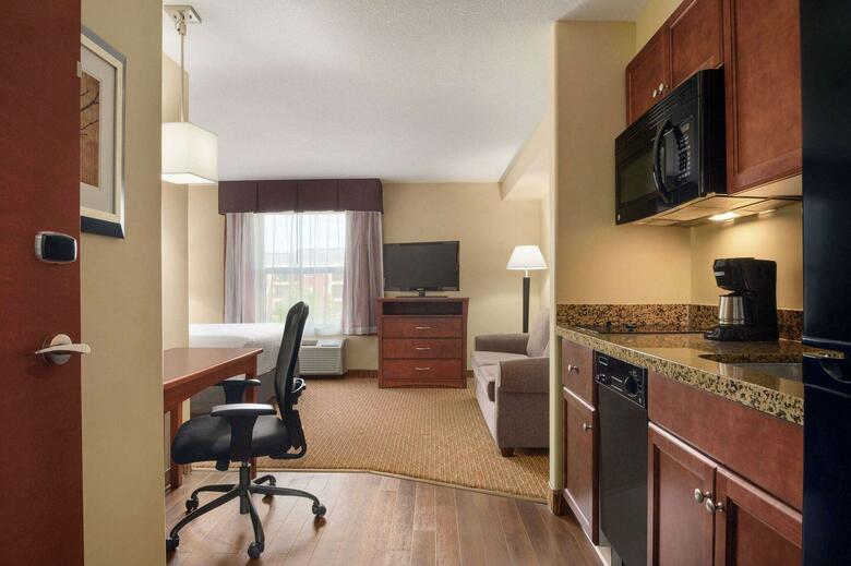 Hotel Mainstay Suites East Edmonton/sherwood Park
