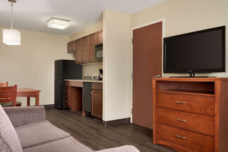 Hotel Mainstay Suites East Edmonton/sherwood Park