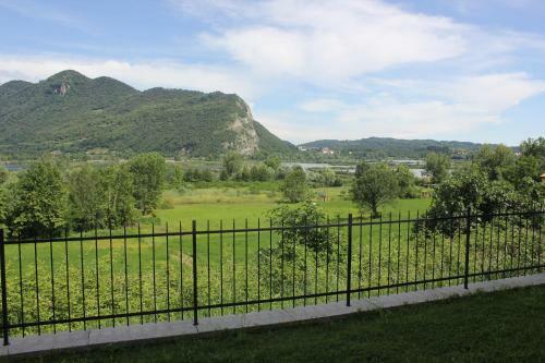Apartamento Casa Vacanze Iseo E Franciacorta 2