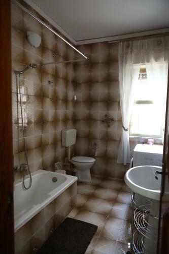 Apartamento Rossy Guest House