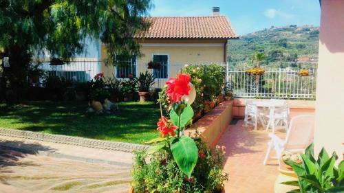 Villa Anna Regione Bussi 57 Imperia