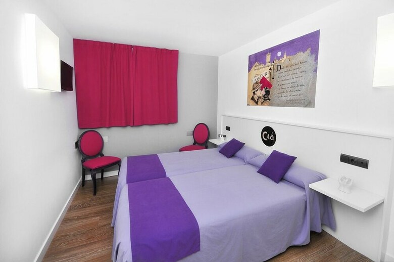 Cl� Hotel Boutique Caf�