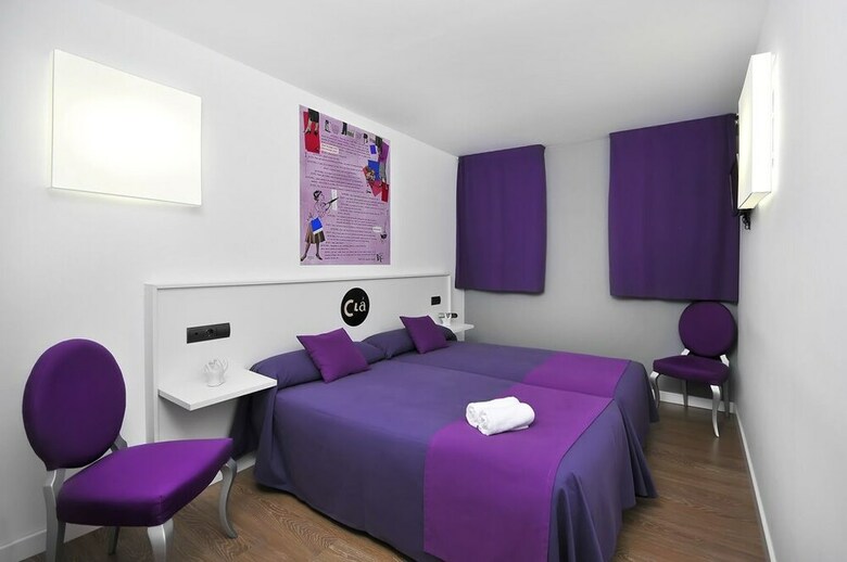 Cl� Hotel Boutique Caf�