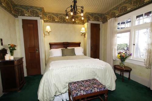 The Jabberwock Bed & Breakfast