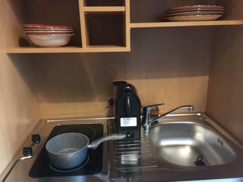 Apartamento Residence Tasso Canossa - Appartamento Con Piscina