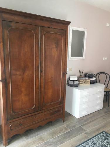 Apartamento Residence Tasso Canossa - Appartamento Con Piscina