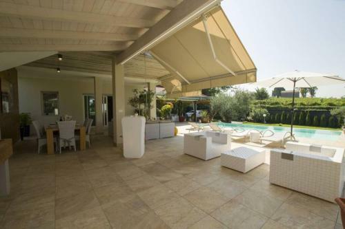Villa Benacus