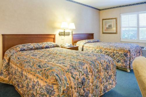Saga Motor Hotel