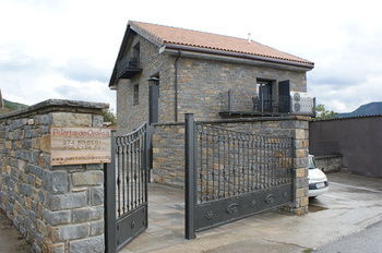 Apartamento Puerta De Ordesa Garden
