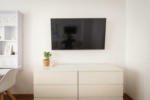 Design Apartment / 2 Room / Central / Contactless Check-in