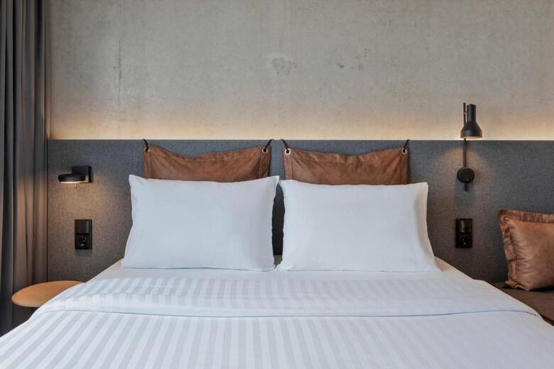 Hotel Moxy Hamburg Altona
