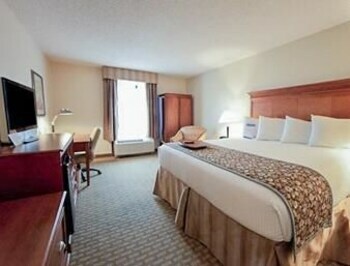 Sai Hotel And Convention By Magnuson-alexandria