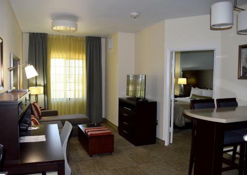 Hotel Staybridge Suites Houston Stafford - Sugar Land