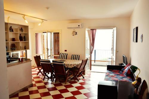 Holiday House Letojanni