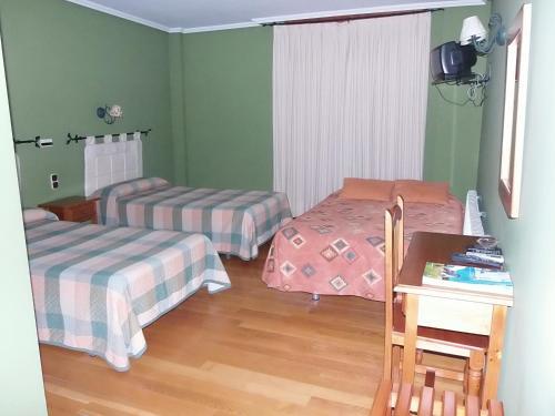 Hostal-restaurante San Antol�n