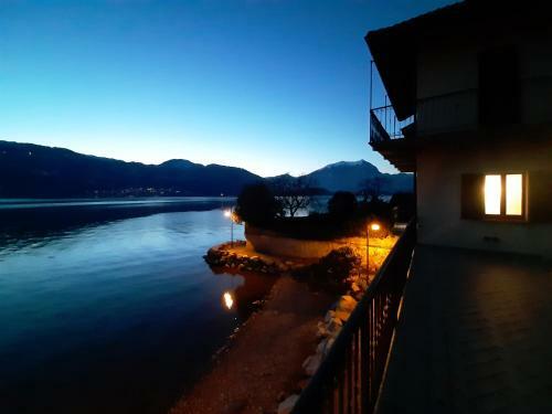 Apartamento Lierna Castle