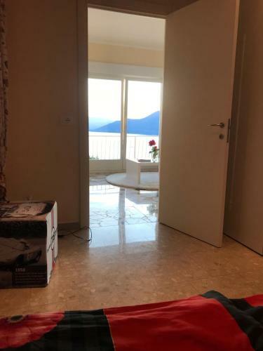 Apartamento Moderne Ferienwohnung Mit Traumseeblick Lago Maggiore