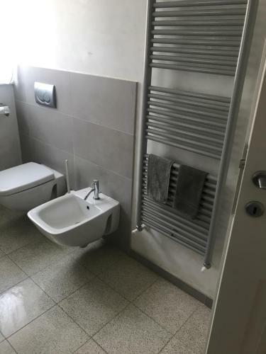 Camera Con Bagno Privato E Parcheggio
