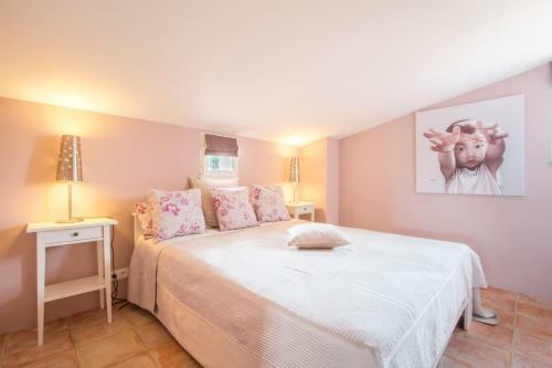 Apartamento The Magnificent Setting Features The Gentle Rolling Hills And Fragrant Wine