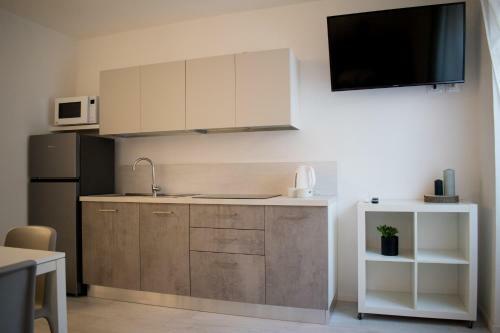 C� Rita Apartments