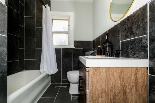 Cheerful 2 Bedroom House
