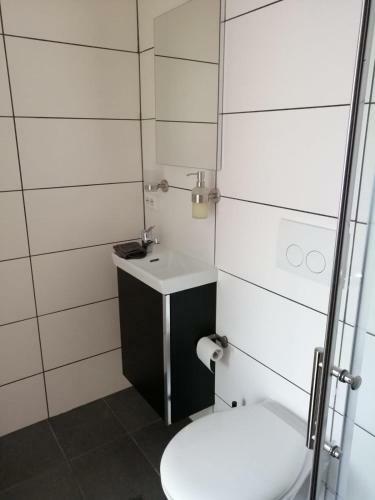 Apartamento Sch�ne Wohnung Im Herzen Von Heuchelheim