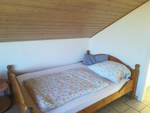Apartamento Ferien-und Monteurenwohnung Ruck