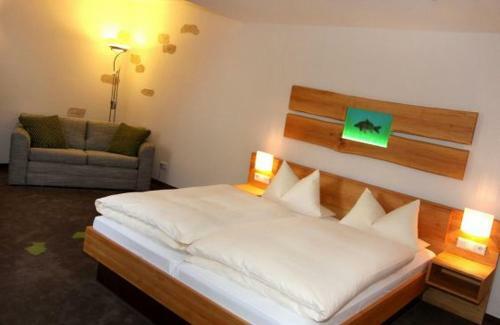 Karpfenhotel Im Gasthaus Sindel-buckel