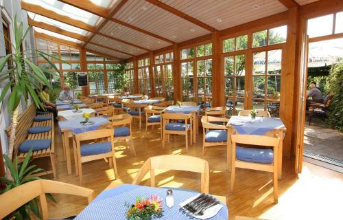 Karpfenhotel Im Gasthaus Sindel-buckel