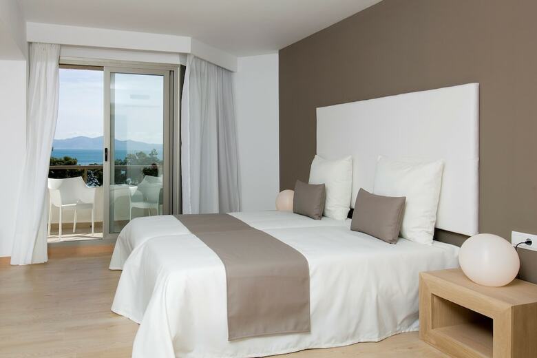 Playa Esperanza Hotel