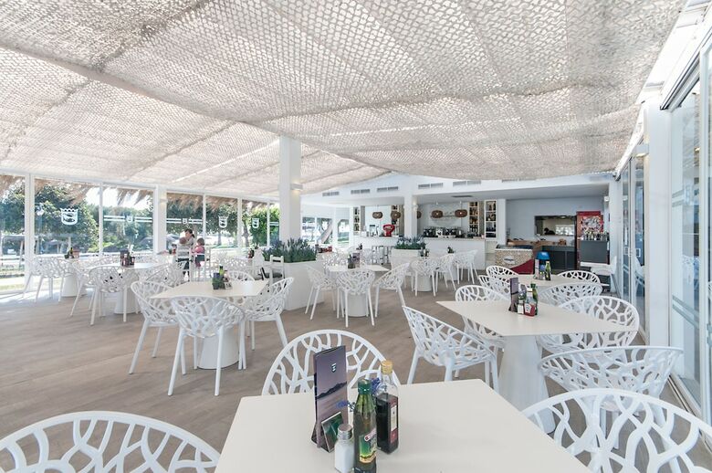 Playa Esperanza Hotel