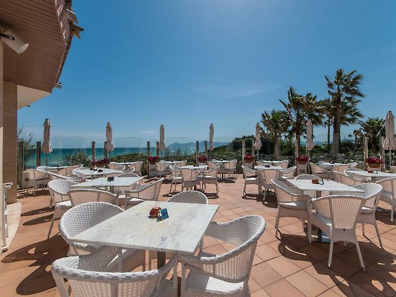 Playa Esperanza Hotel