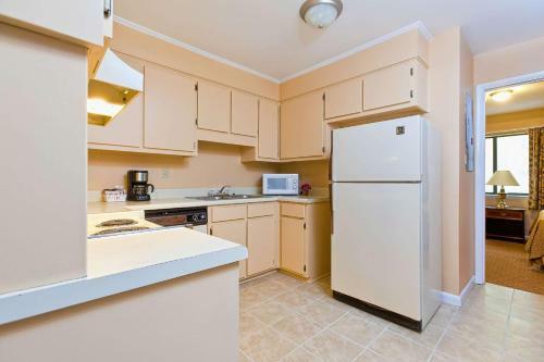 Hotel Executive Suites Inn