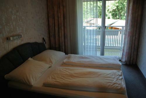 Hostal Pension Haus Am See