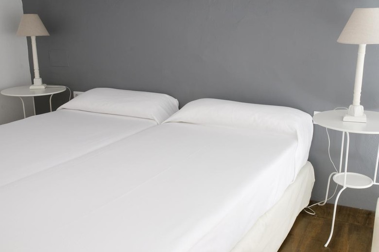 C&l Quintana By Life Apartments