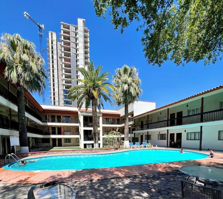 Hotel Bugambilia