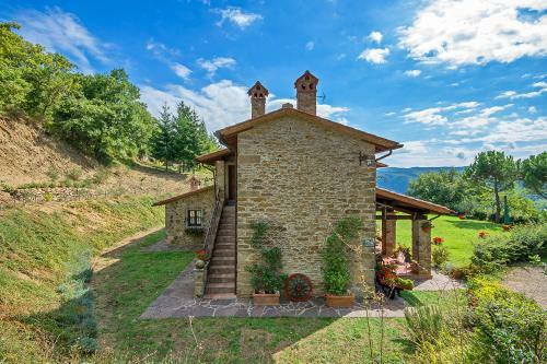 Villa Tuscan Farmhouse With Swimming Pool