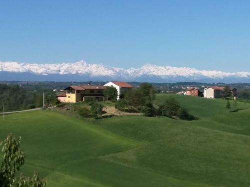 Riviera Delle Langhe Country House With A Pool