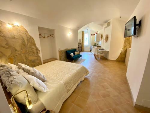 Bed & Breakfast Il Sorriso Dei Sassi Rooms