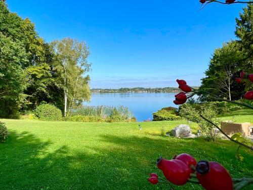 Haus Se[e]renity-behagliches Haus Am See