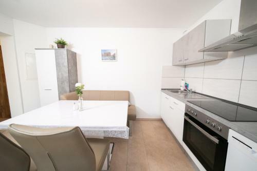 Apartamento Wohnung Auf Bauernhof - Terrasse - Messe