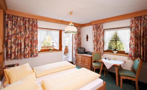 Hostal Gasthof B�ren
