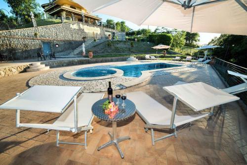 Holiday Home Montefiascone/latium 30408