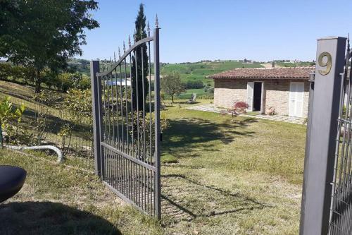 Villa Bricco Papa Casa Intera