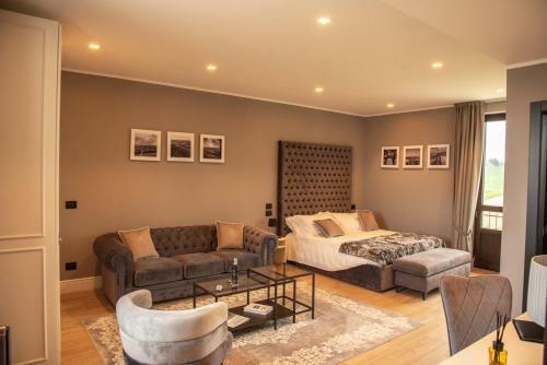 Hostal Montalbera Wine Suites
