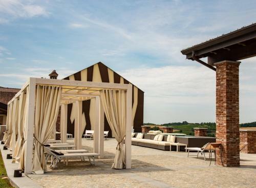 Hostal Montalbera Wine Suites