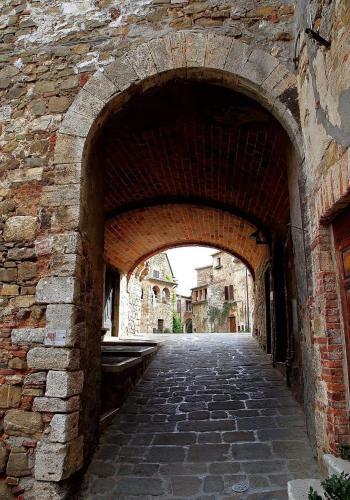 Casa Delle Mura
