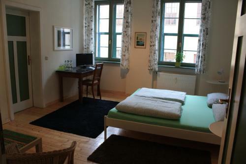 Hostal Haus Buchheim - Pension Am Schloss